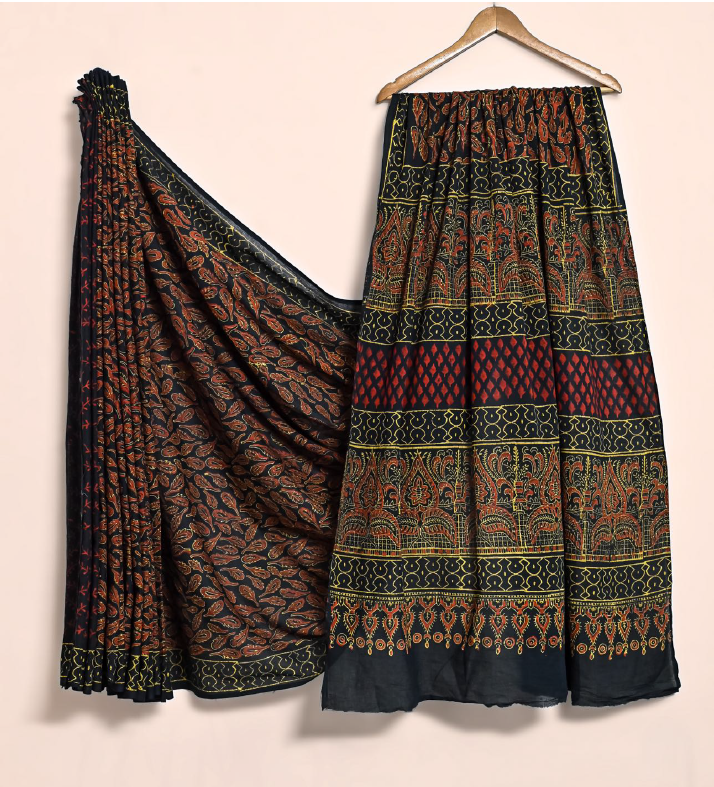 Bold Black & Rust Leafy Cotton Bagru Print Saree