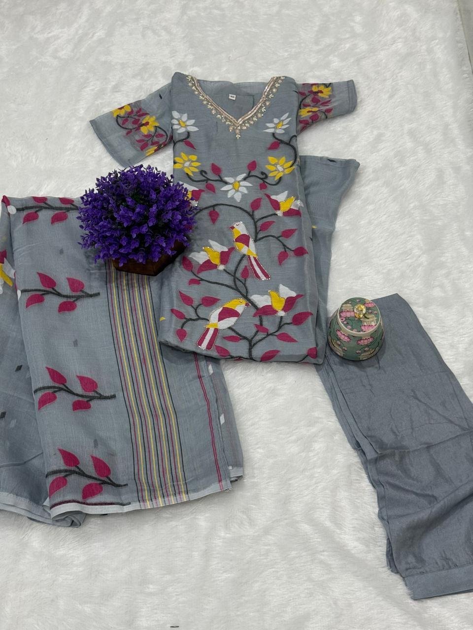 Grey Handloom Jamdani Suit Set with Sequin-Embellished Bird Motifs - Image 3